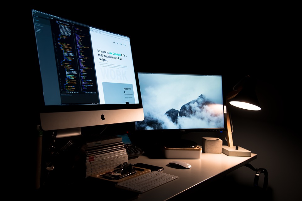 desk lamp